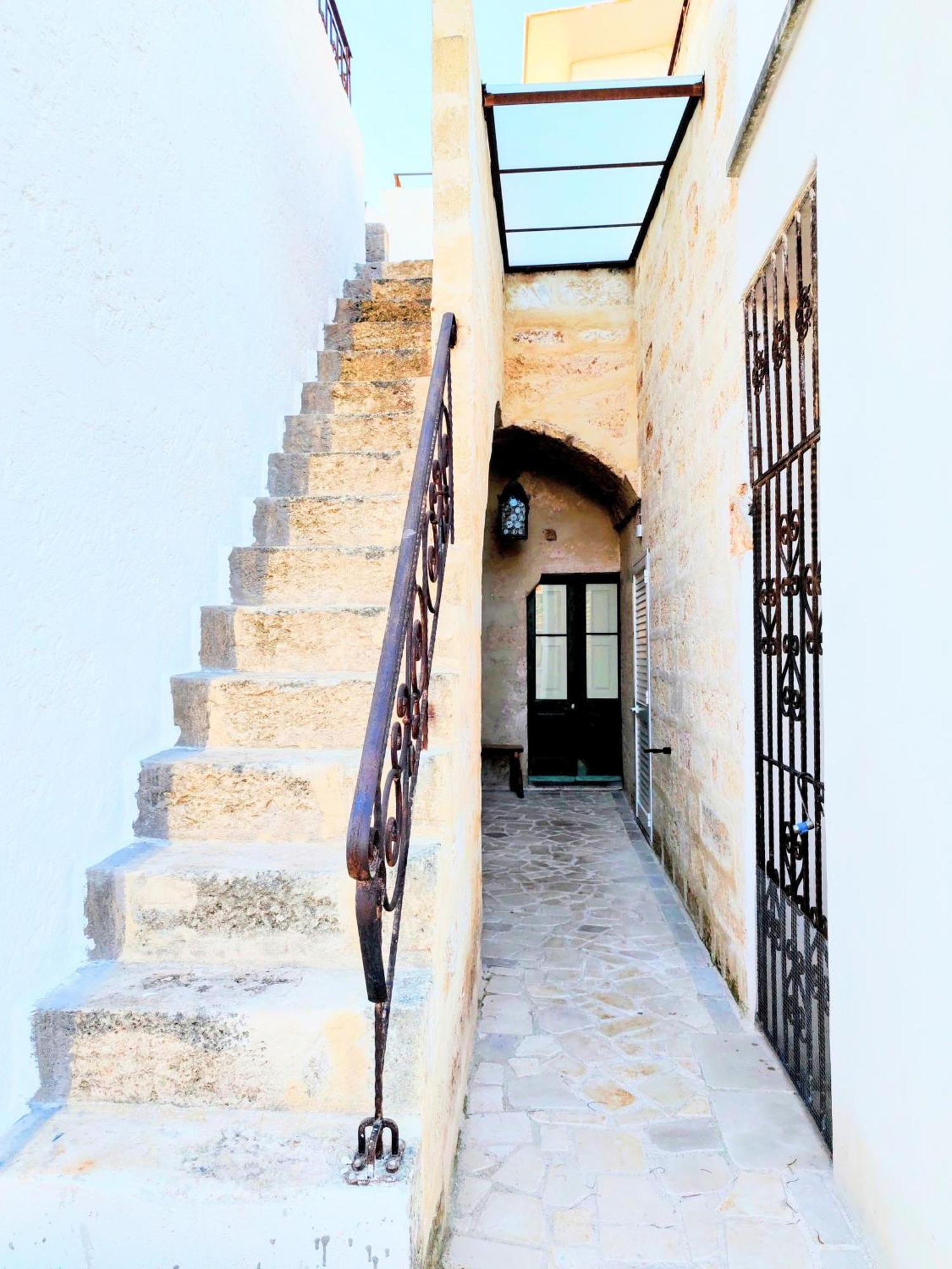 The Art Of Leo Bed & Breakfast Lucugnano Dış mekan fotoğraf